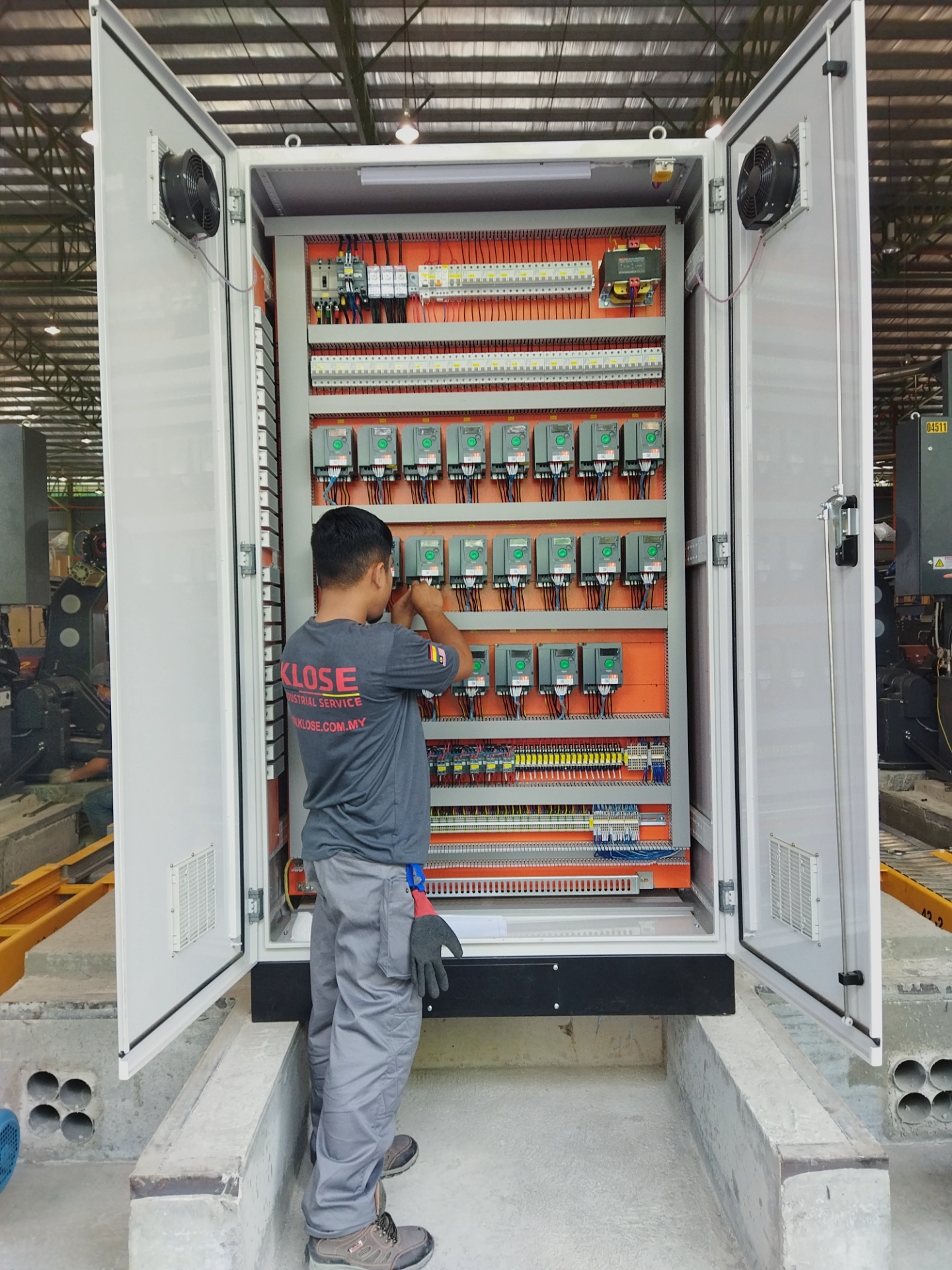 Preventive Maintenance for Production Equipment: Building a Schedule That Cuts Breakdowns